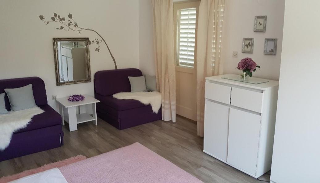 Barko And Apartamento *